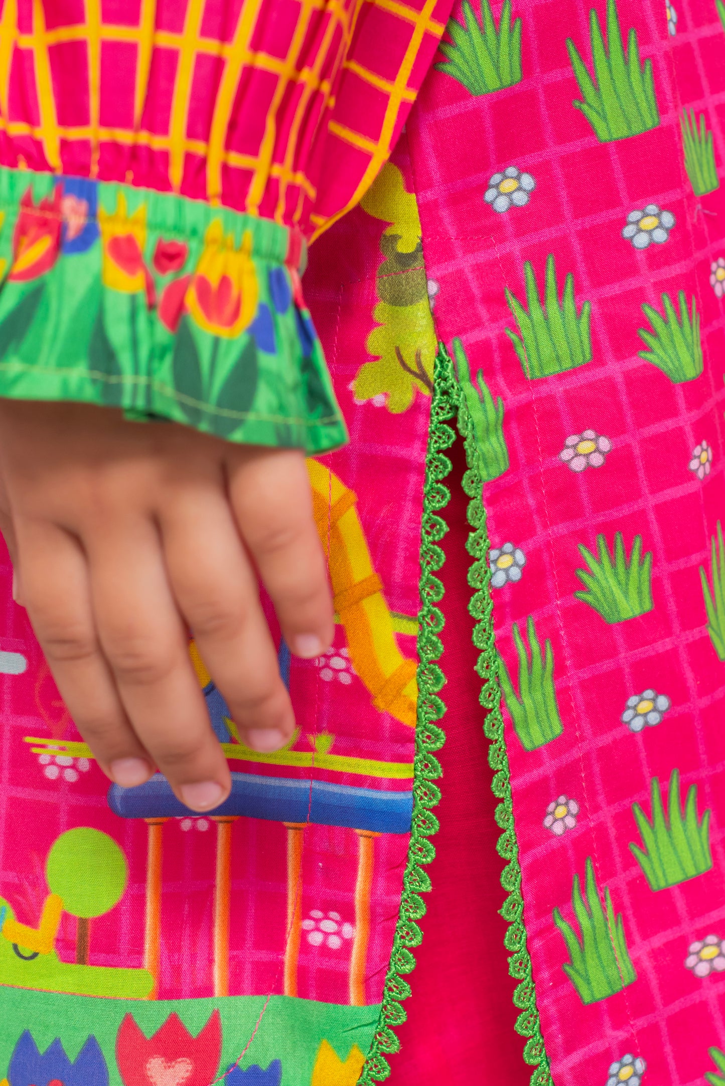 Pinkish Red Watermelon (FCG-054)