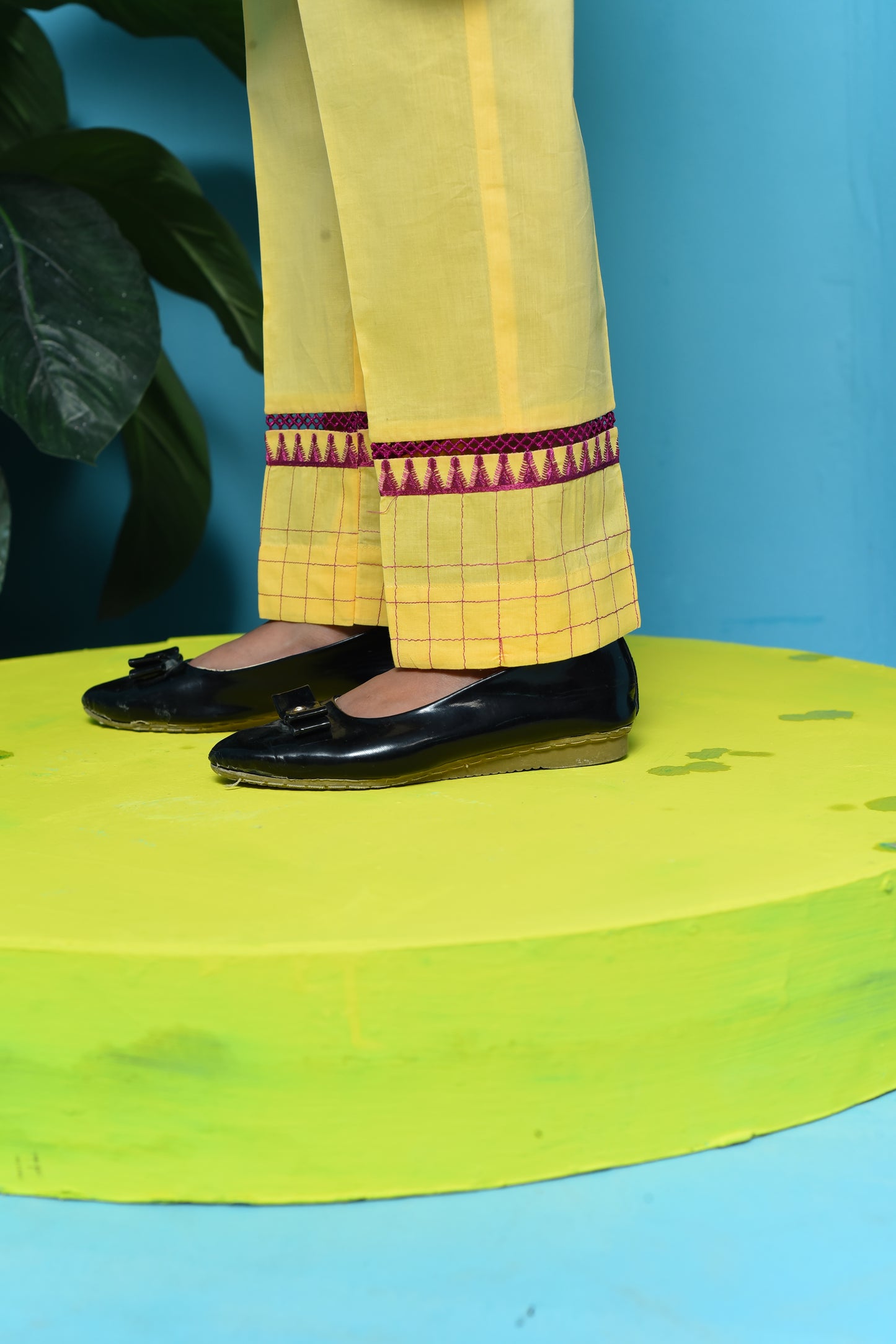 Sandwist Yellow (FSFG-053)