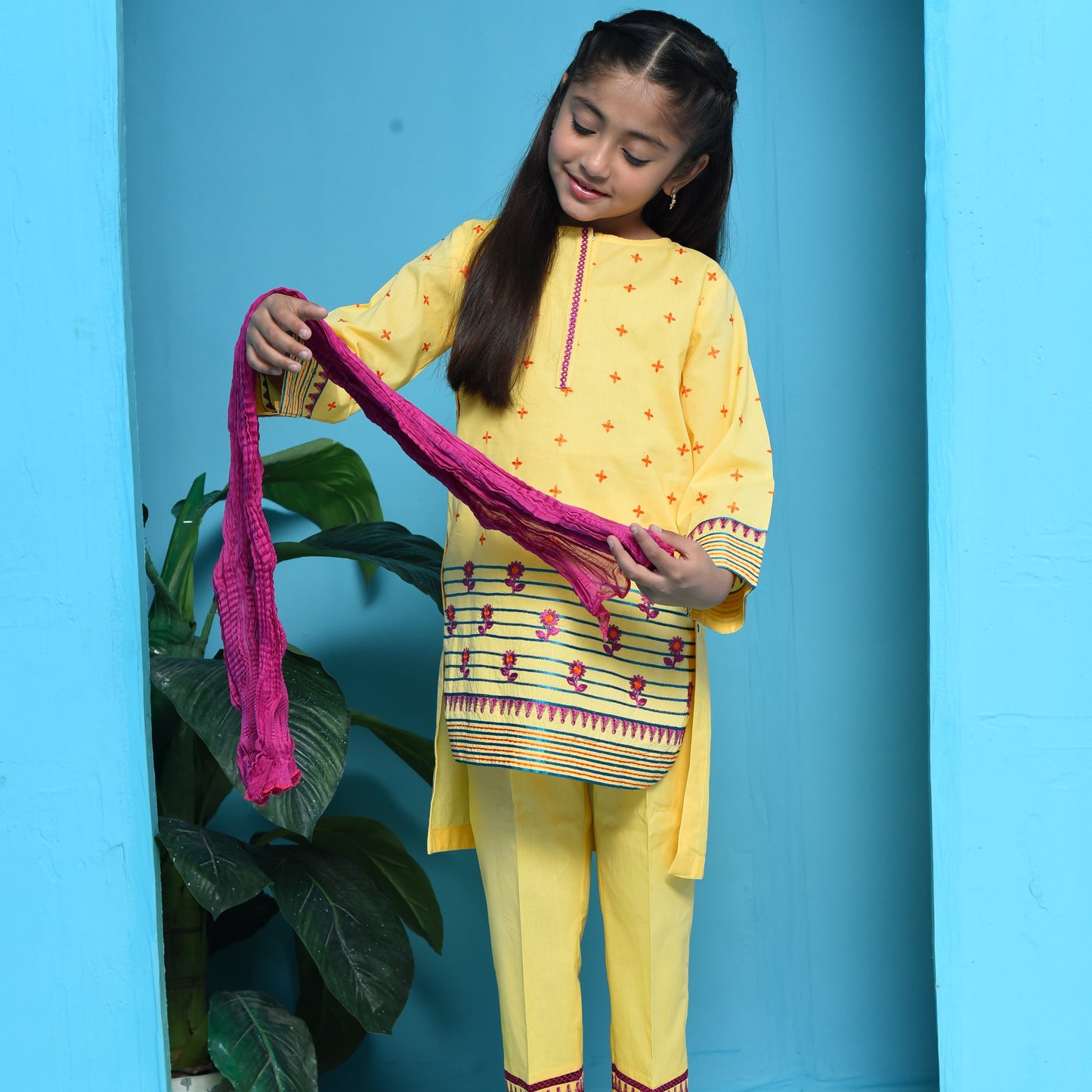 Sandwist Yellow (FSFG-053)