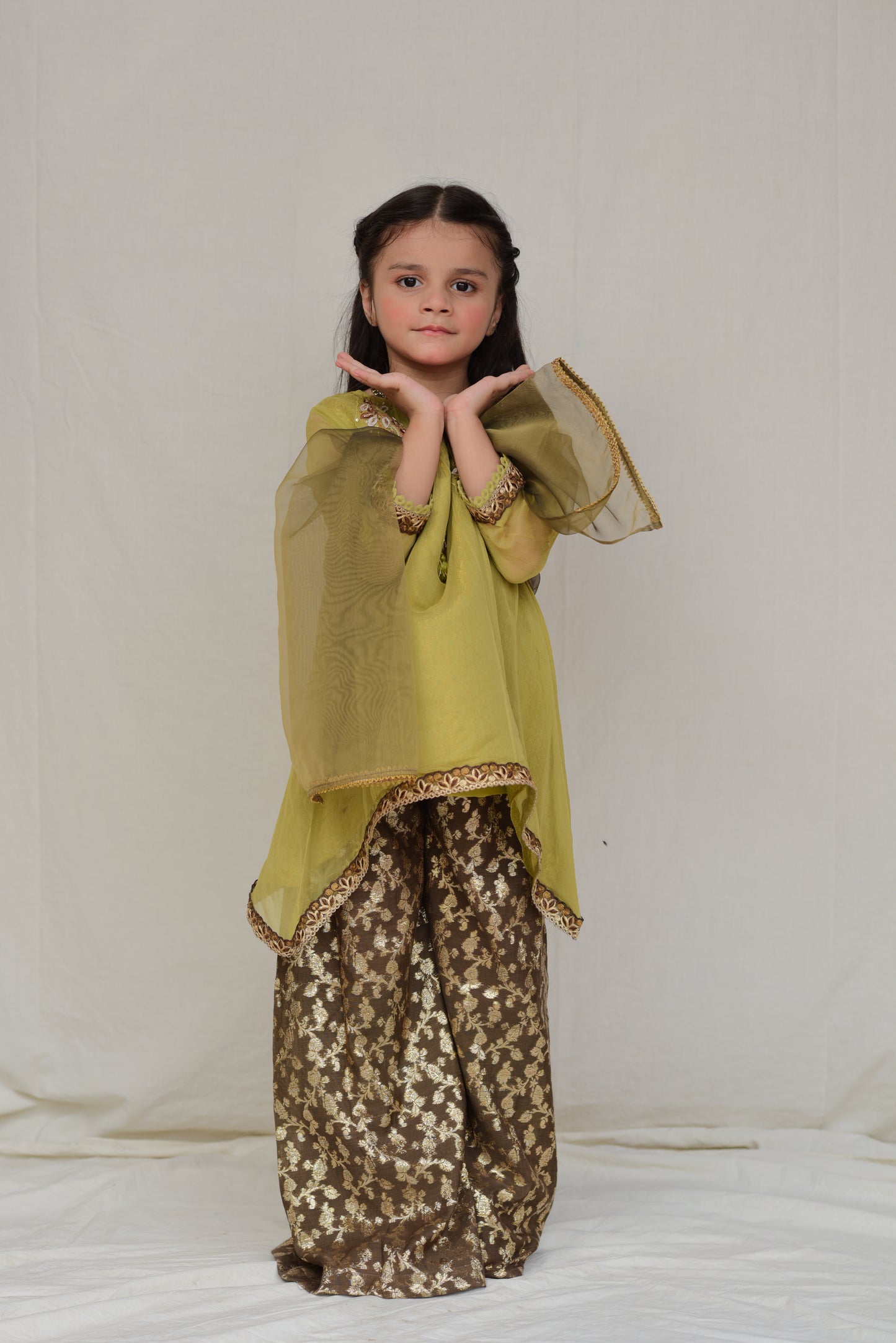 Little Miss Heritage Outfit (FFG-017)
