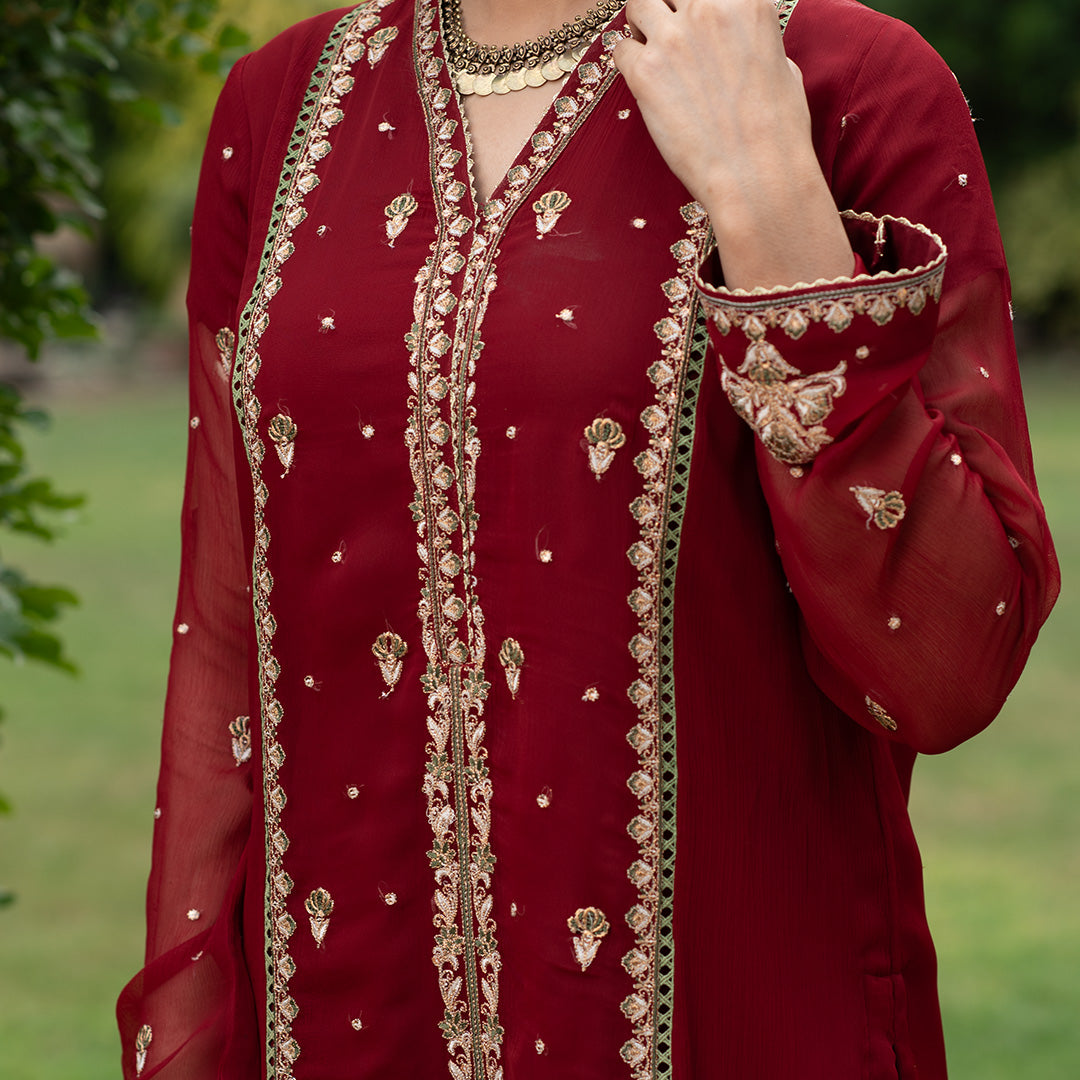 Maroon Embroidered Chiffon Outfit with Matha Patti and Jamawar Trousers