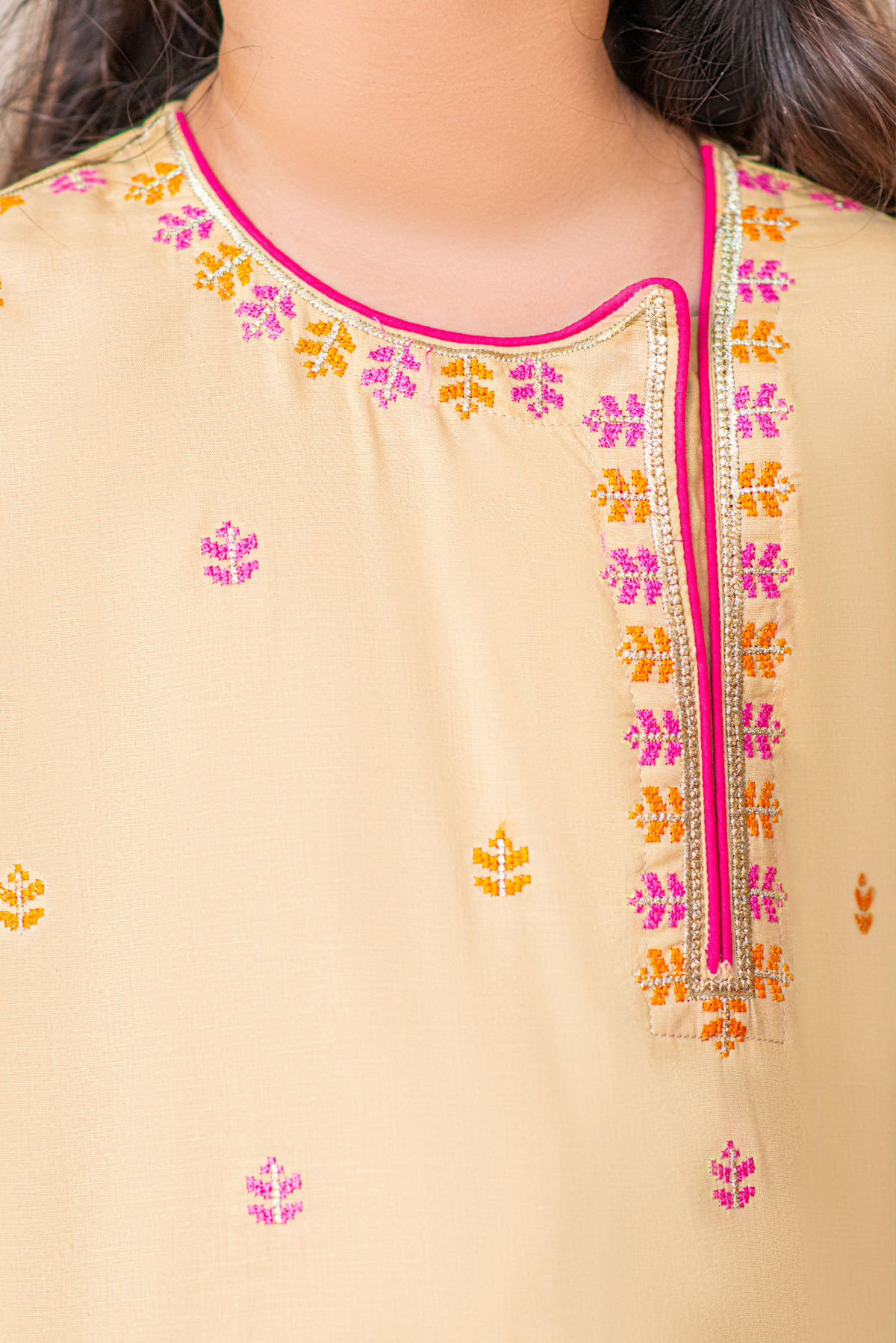 Light Peach Emb. (FSFG-076)