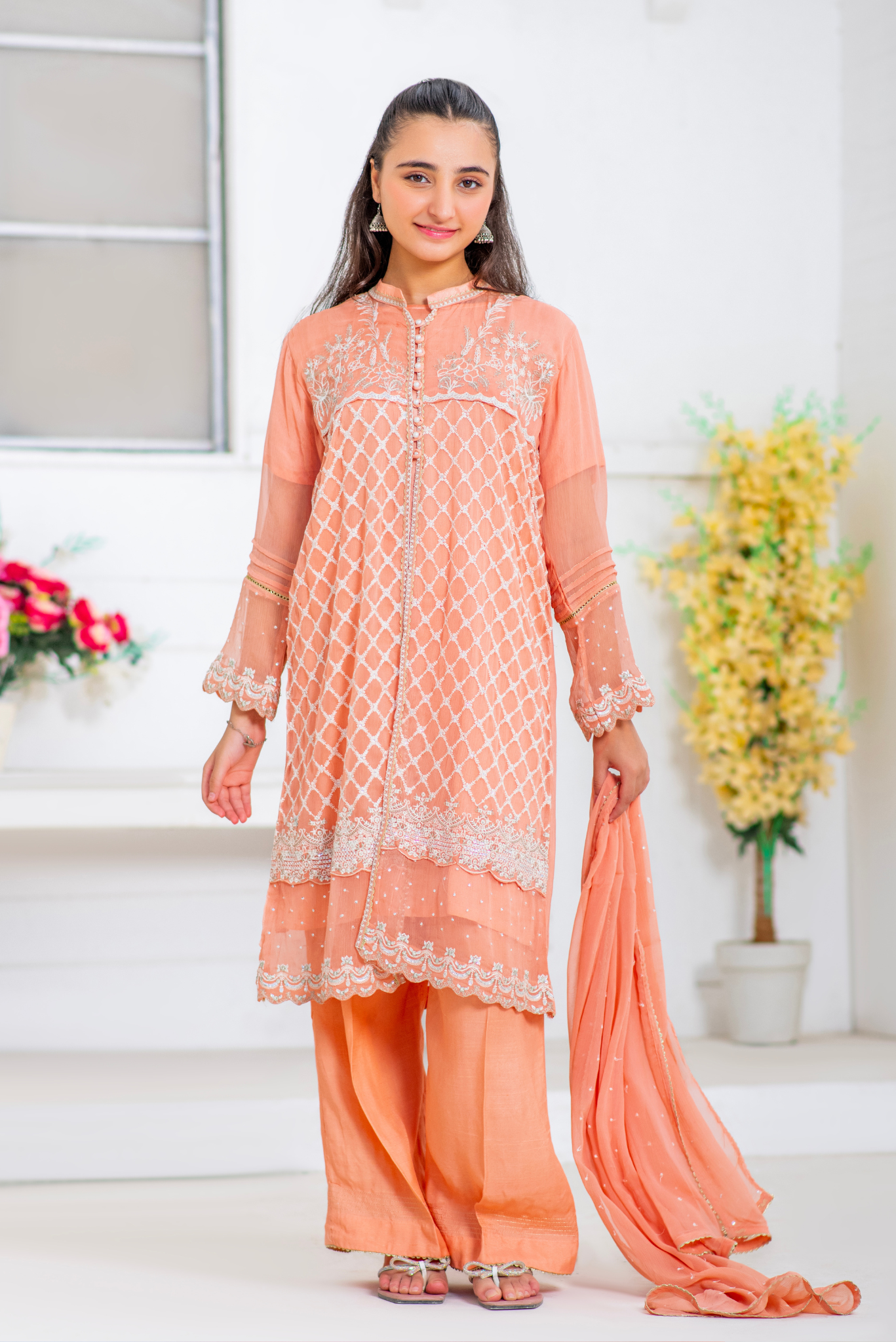 Soft Peach Embroidery. (FFG-062)