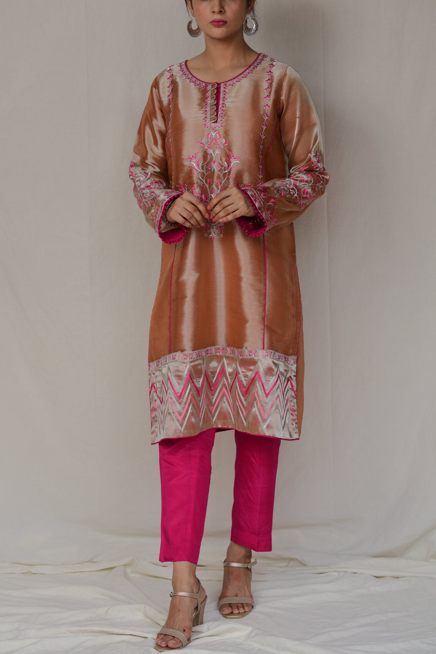 Champagne Gold & Fuchsia (WFF-001)