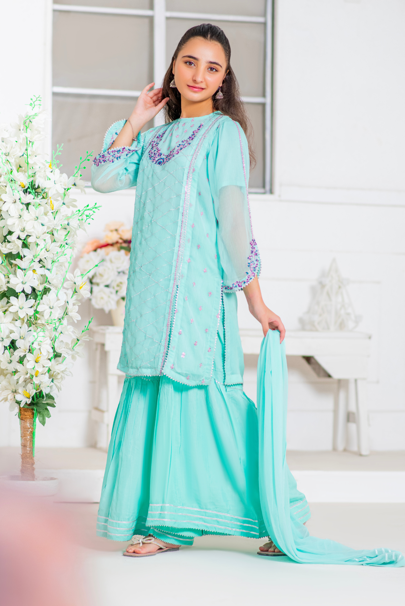 Light Aqua Blue Emb. (FFG-058)