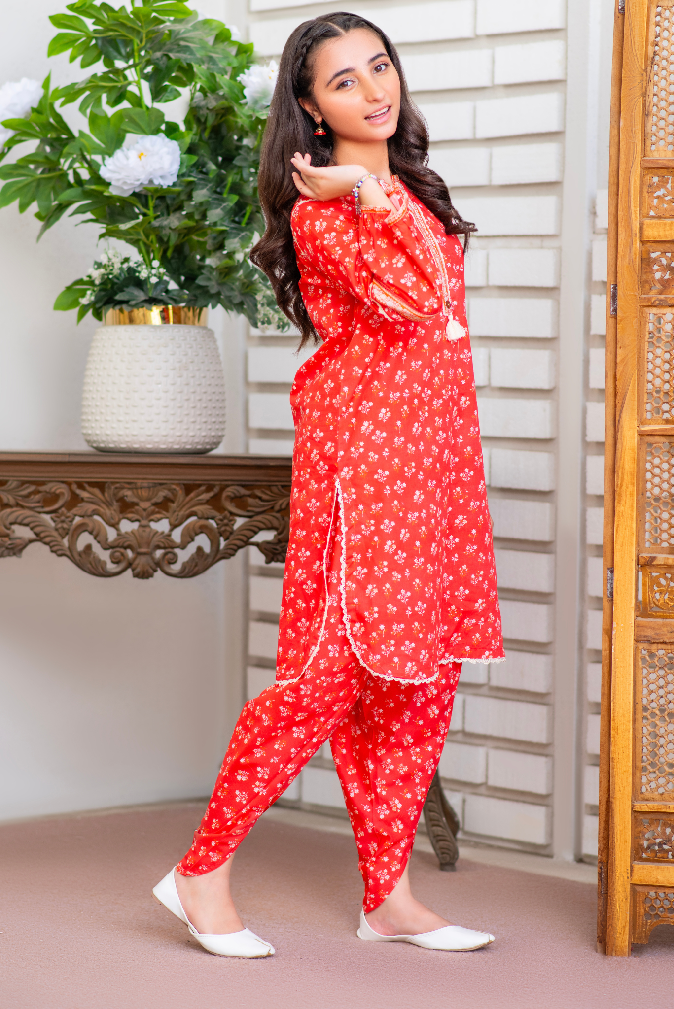 Red Floral (FCG-092)
