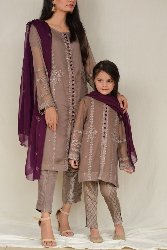 Brown Emb. (FFG-040)